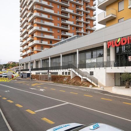 Mannequin: Sea View, Private Parking In The Garage Lägenhet Rijeka Exteriör bild